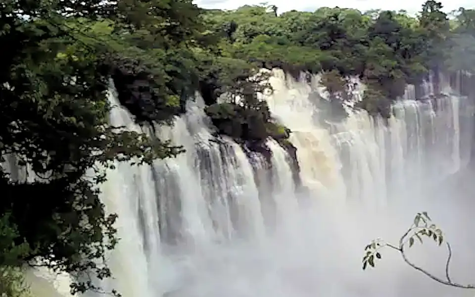 Pemandangan Angola