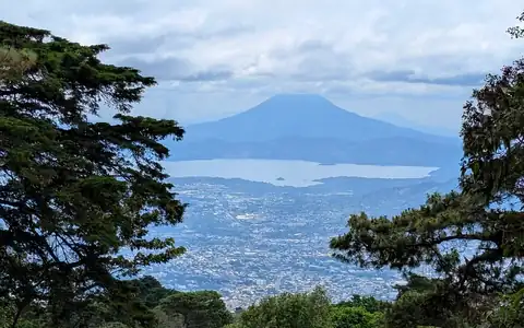 Pemandangan El Salvador