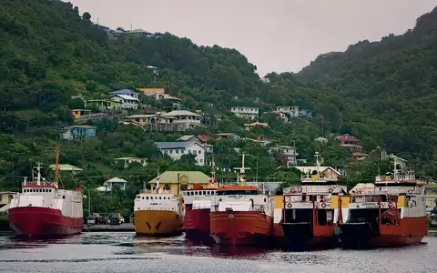 Pemandangan Saint Vincent dan Grenadine